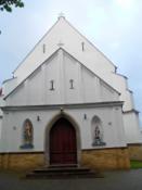 główne wejście do kościoła